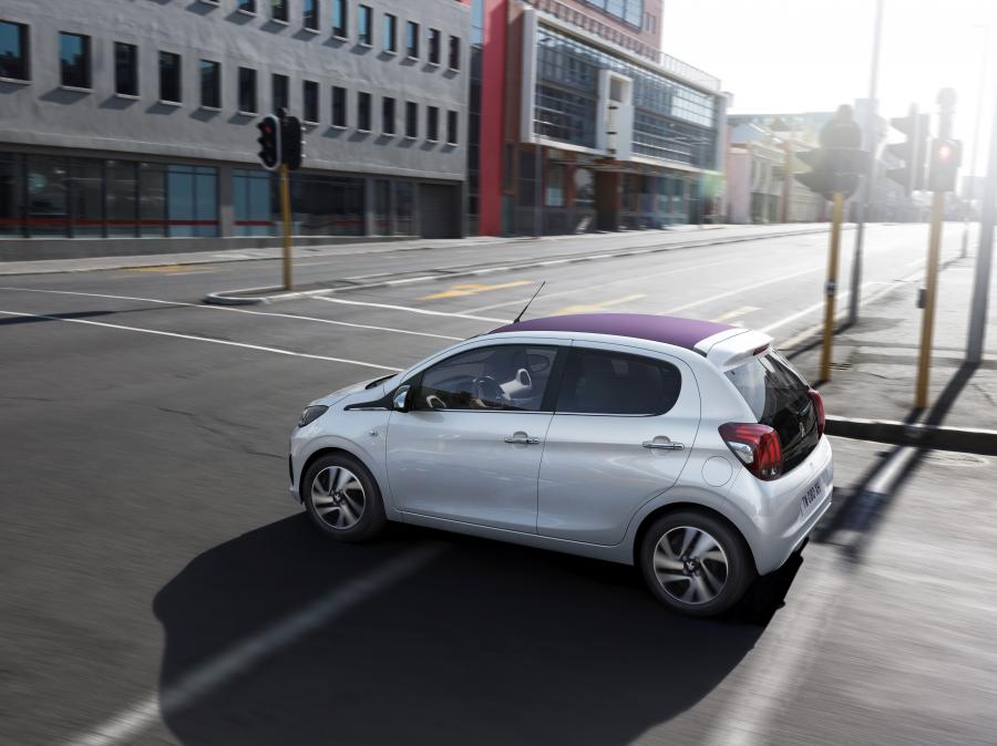  Peugeot 108 5-Door 2014 года  (фото 6 из 33)